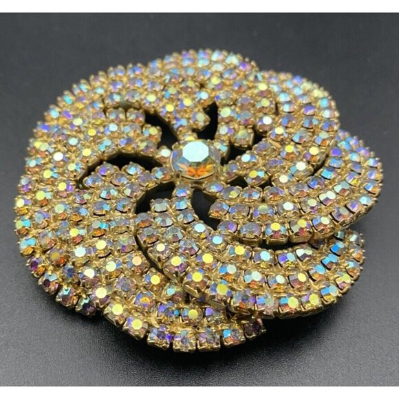 Vtg Brooch Rainbow AB Rhinestone Pinwheel Swirl Gold Tone Prom Wedding Pageant - Picture 2 of 7